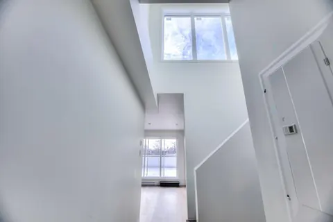 Condo — Montréal (Rosemont/La Petite-Patrie)